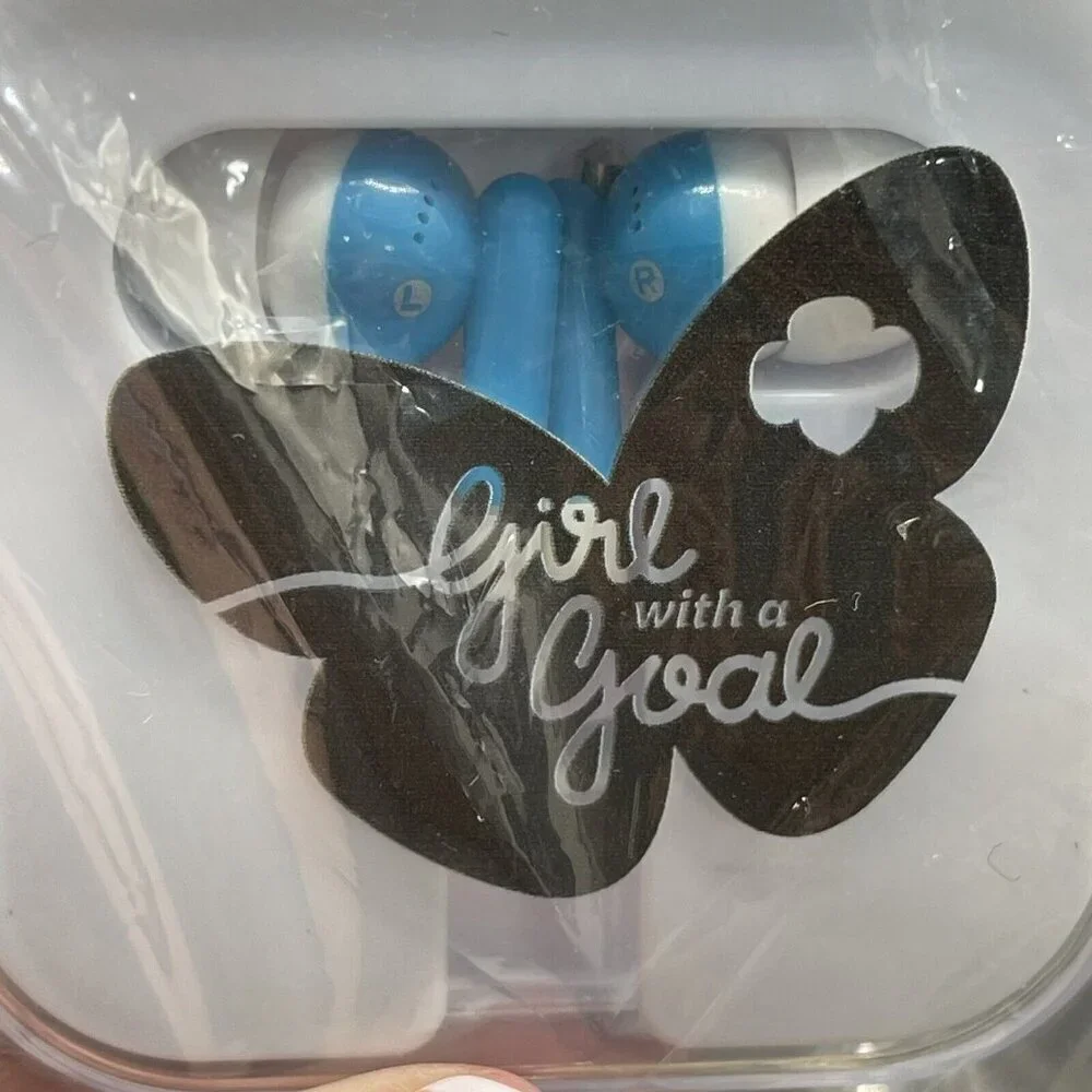 NEW Girl Scout Wired Headphones Ear Buds EARPHONES EARBUDS